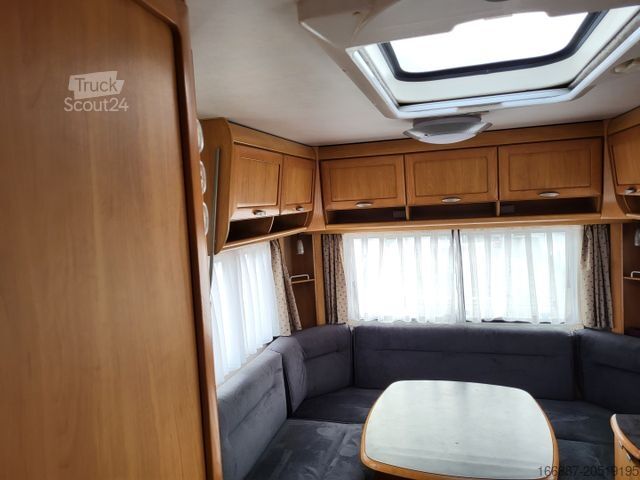 Rulotă HYMER/ERIBA Eriba Nova Swing 530 Einzelbetten - Nr. 31  (4)