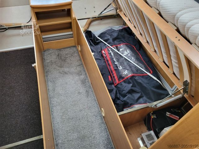 Caravan HYMER/ERIBA Eriba Nova Swing 530 Einzelbetten - Nr. 31  (4)
