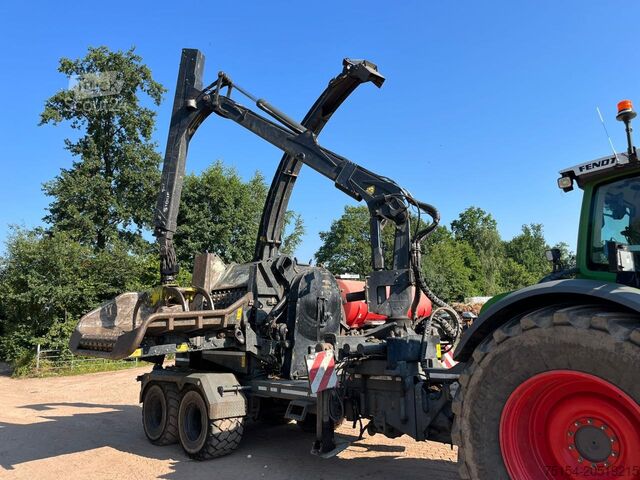 Véhicule forestier Jenz HEM 841