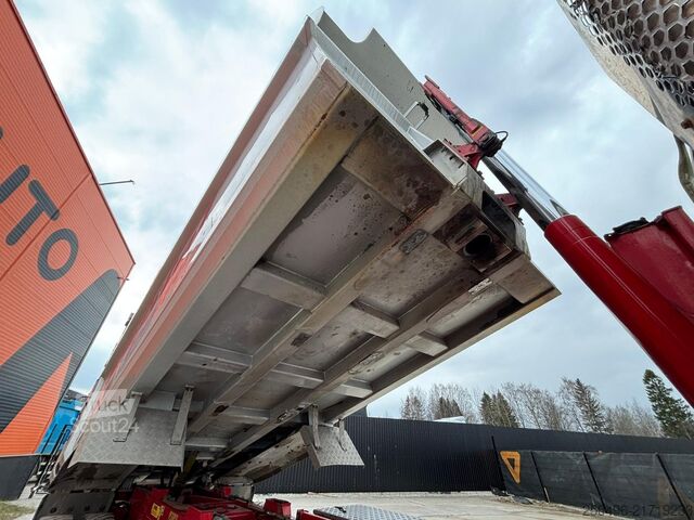 Kipper Scania R 520 8x4 RETARDER / FULL STEEL / BOX L=5565 mm