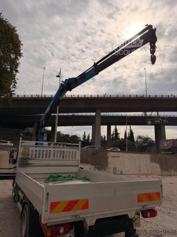 Platforminis sunkvežimis Mitsubishi Fuso Canter