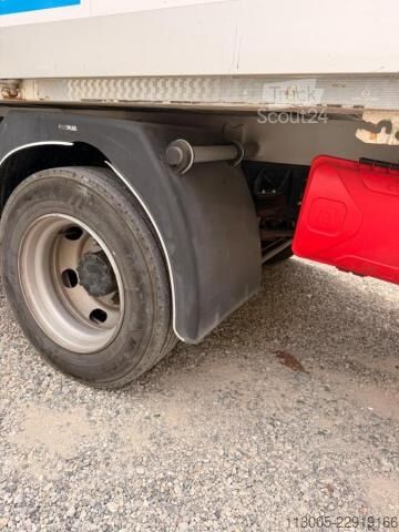 Platforminis sunkvežimis Mitsubishi Fuso Canter