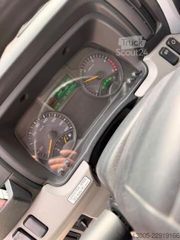 Platforminis sunkvežimis Mitsubishi Fuso Canter