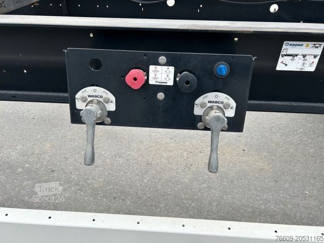 Remolque con chasis intercambiable KRONE 2 Achswechselfahrgestell, Typ: AZW 18 eL3B9