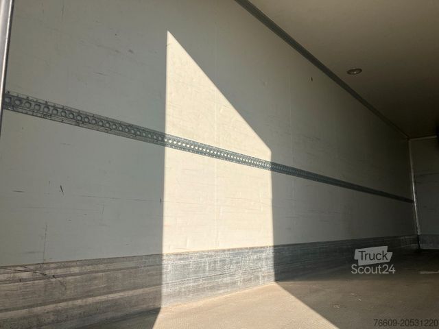 Cserélhető felépítményes pótkocsi KRONE Wechselbrücke Kühlaufbau