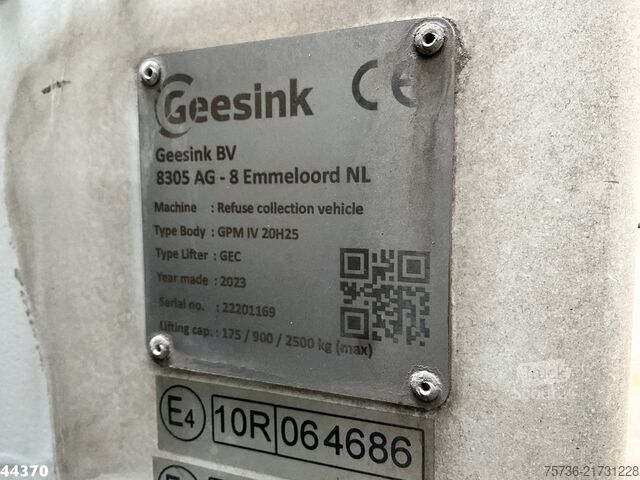 Vuilniswagen DAF FAG XD 340 Euro 6 Geesink 20m³