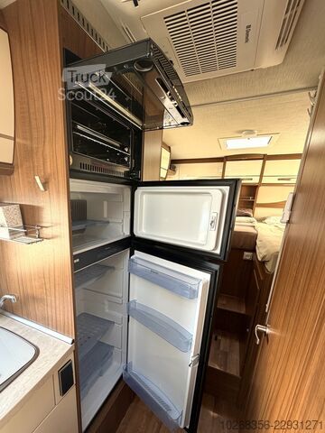 Caravana semiintegrada Hymer Exsis T 588