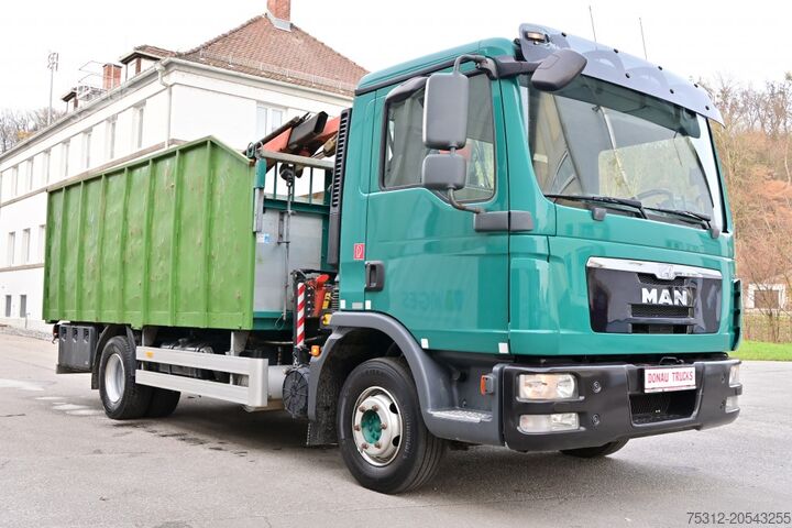 Żuraw samochodowy MAN TGL 12.250  4x2 E5 12t Palfinger PK 7001-EH 2AHK