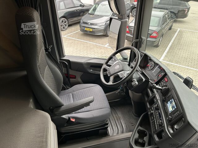 Standard tractor Scania R450 Highline / Retarder / 779 dkm / APK TUV 03-26