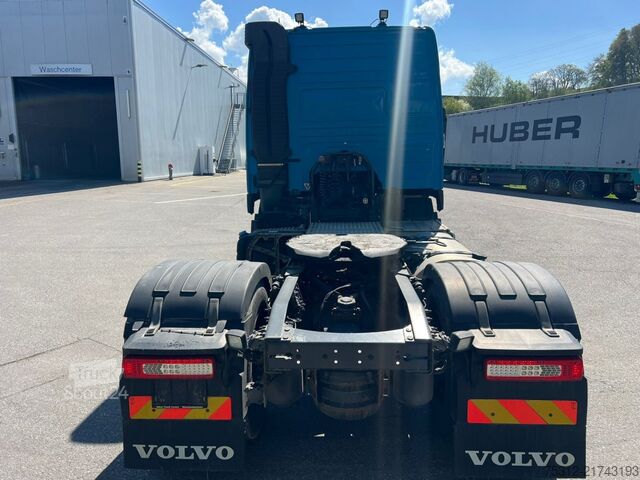 Cap tractor standard Volvo FM460  E6 VEB Scheckheft Bett