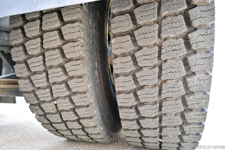 Standard tractor unit Volvo FM460  E6 VEB Scheckheft Bett