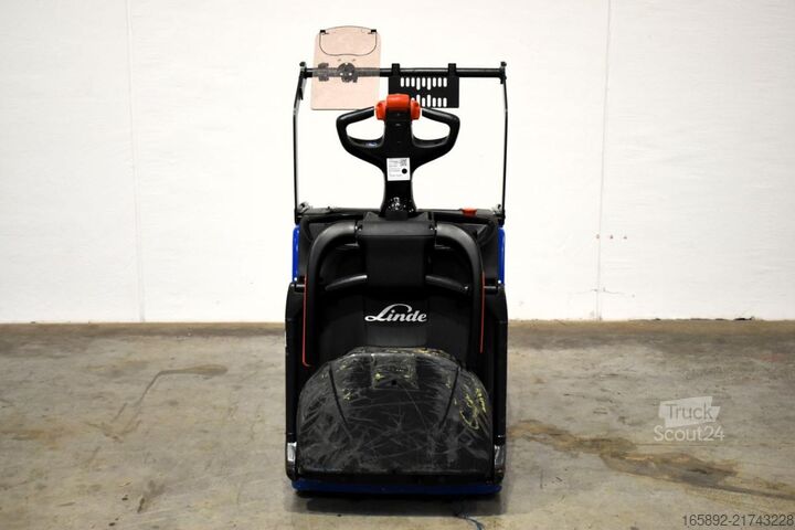 Porta-paletes elétrico com operador em pé Linde T 20 AP 1153-01