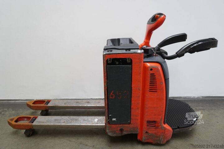 رافعة منصات كهربائية للوقوف Linde T 20 AP 131