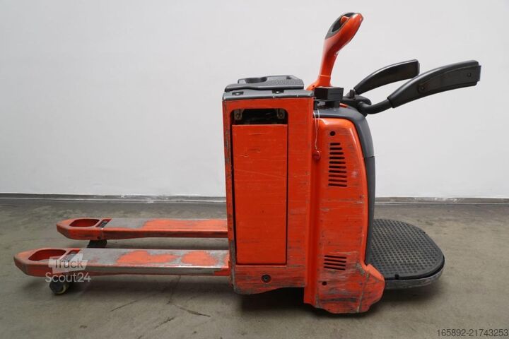 رافعة منصات كهربائية للوقوف Linde T 20 AP 131