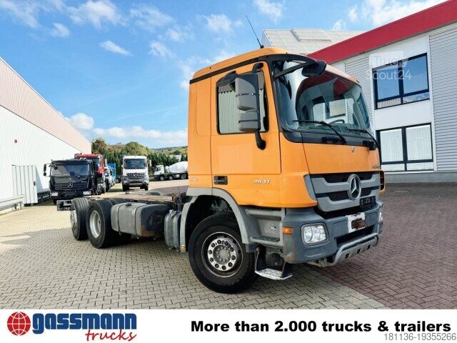 Шасі вантажівки Mercedes-Benz Actros 2541 L 6x2, Lenk-/Liftachse