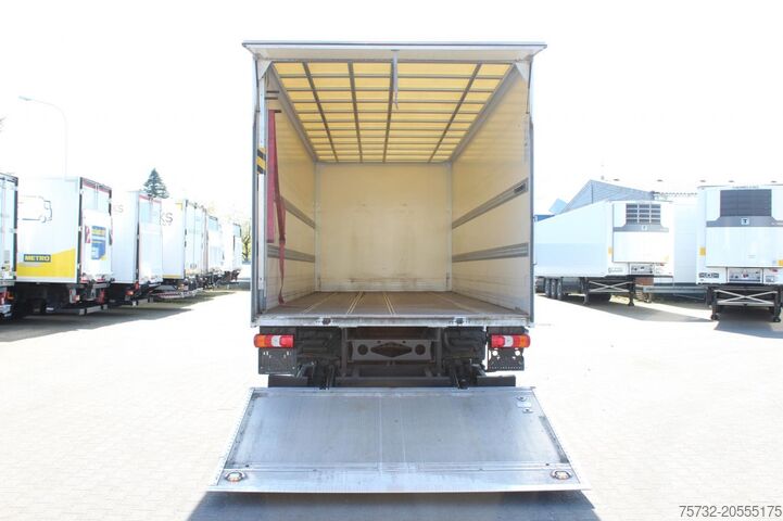 Camion caisson Mercedes-Benz Atego 1221 E6 Koffer Klima LDW Schalter LBW