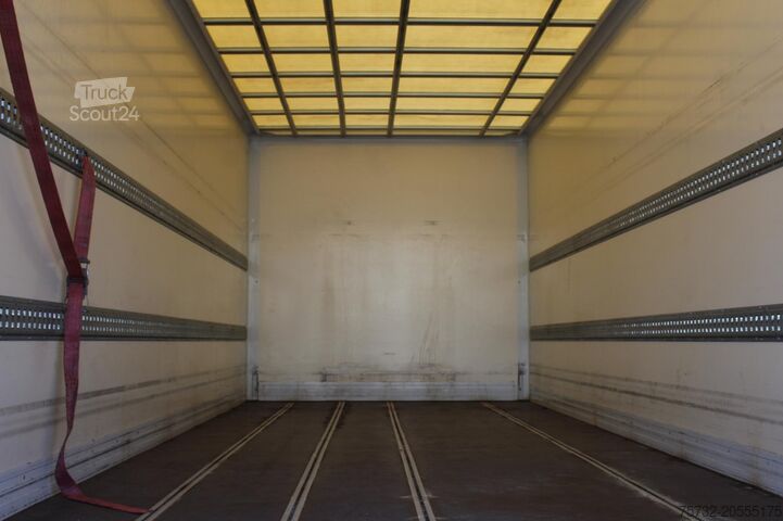 Camion caisson Mercedes-Benz Atego 1221 E6 Koffer Klima LDW Schalter LBW