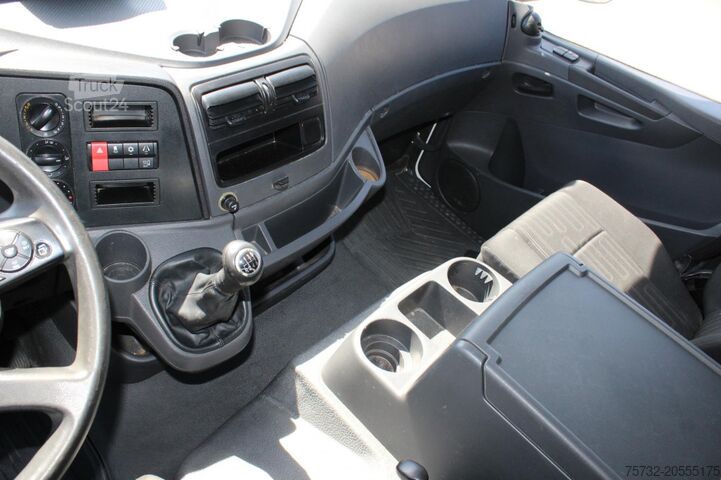 Camion caisson Mercedes-Benz Atego 1221 E6 Koffer Klima LDW Schalter LBW