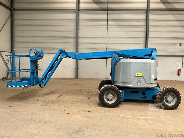 Plate-forme de travail télescopique articulée Genie Z 34/22