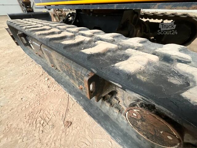 Mini bager JCB 16 C-1