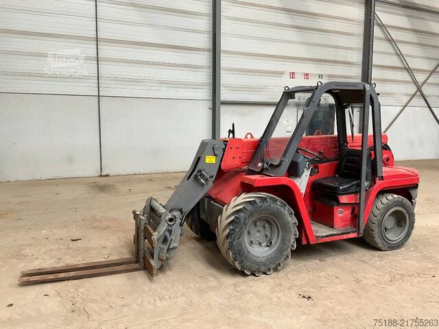 Teleskoplader Manitou BT 420 4X4