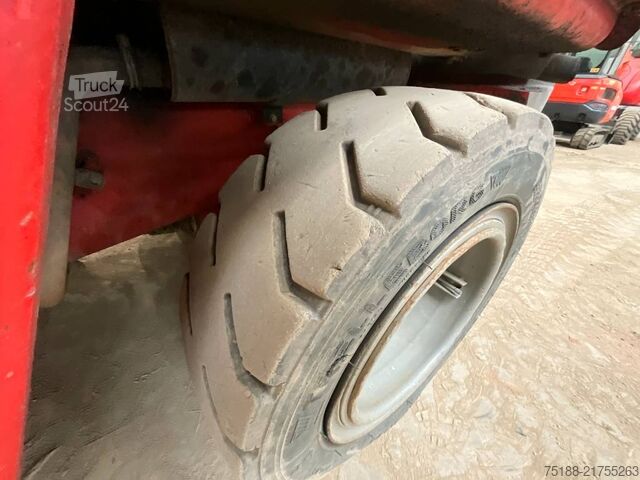 Teleskoplader Manitou BT 420 4X4