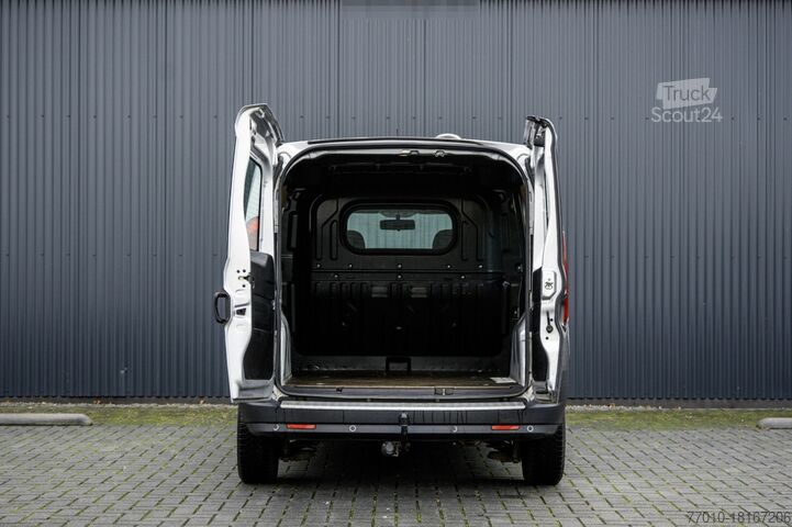 Kombi z wysokim dachem Fiat Doblò Cargo 1.3 MJ L1H1 SX | Airco | Schuifdeur...