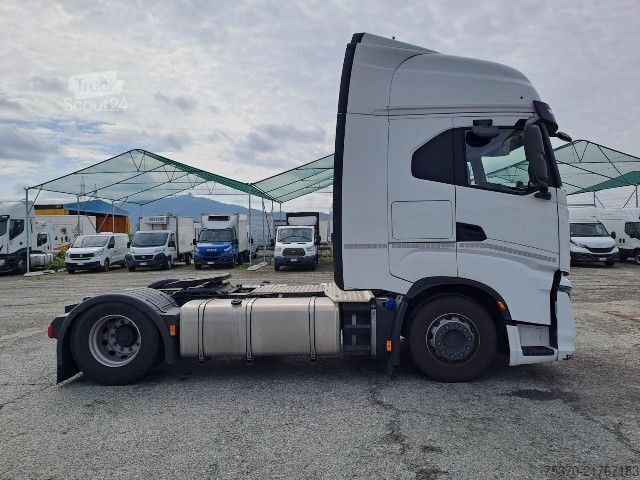Standard tractor unit IVECO S-WAY AS440S53T/P