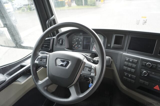Sada plachiet MAN TGL 8.190 4×2 sleeper / 80 tho. km!!! /