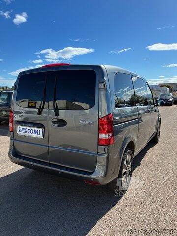 Furgão de painéis Mercedes-Benz Vito Mixto 119 COMPACT