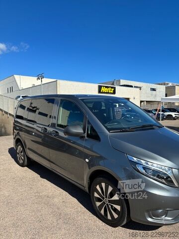 Furgão de painéis Mercedes-Benz Vito Mixto 119 COMPACT