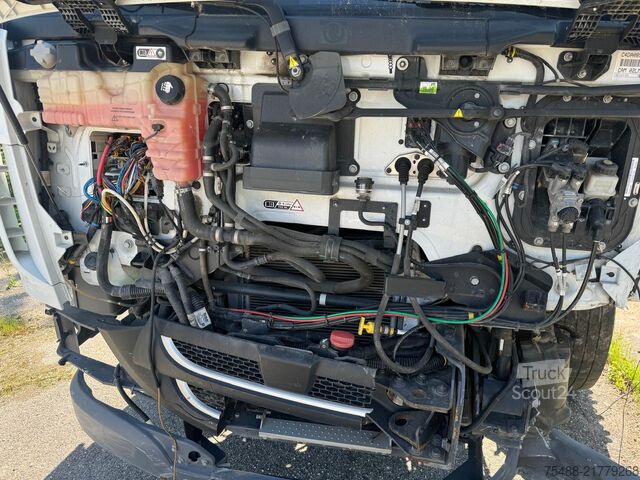 LKW mit Kofferaufbau DAF LF 290