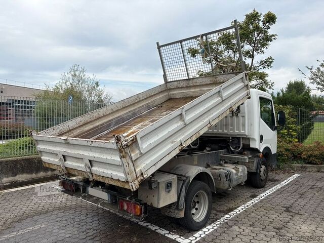 Fourgon benne basculante Nissan Cabstar 35.13  3000td - Motore Fuso  -