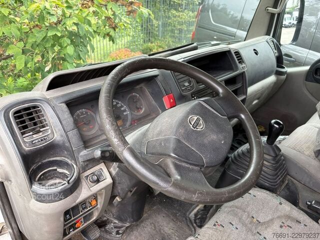 Fourgon benne basculante Nissan Cabstar 35.13  3000td - Motore Fuso  -