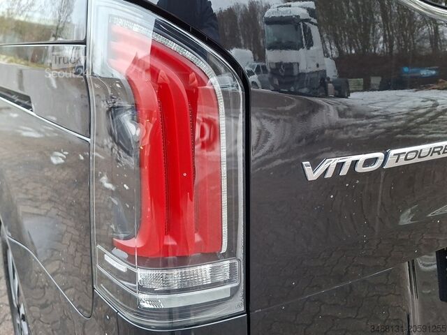 Minibús Mercedes-Benz VITO 116 TOURER SELECT LED AHK 2,5t 2x KLIMA NAV