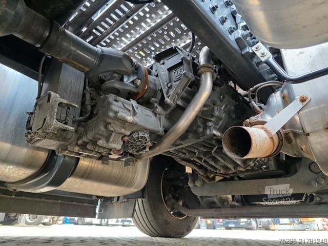 Standard dragbil DAF XG+530 FT