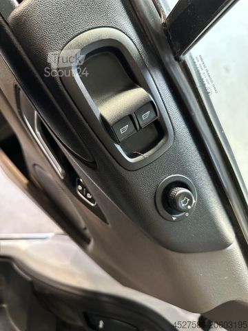 Bestelwagen FORD Transit Custom 320 L2*KLIMA*RCAM*AUTOMATIK*REGAL