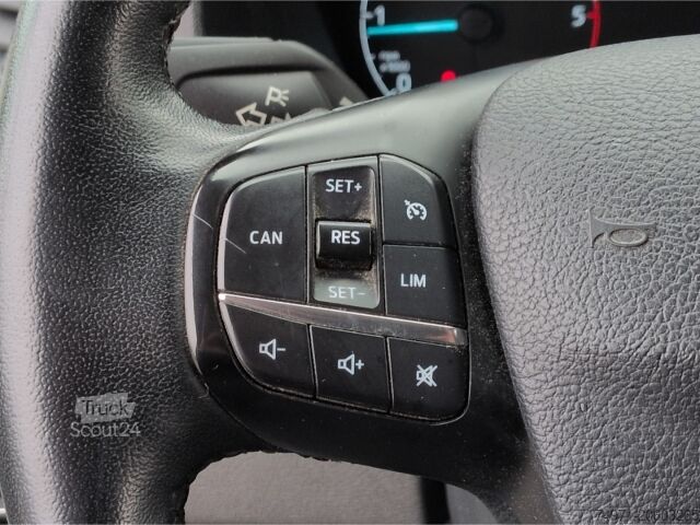 Fourgon tôlé Ford Transit Custom Kasten 2.0D*Tempo Spurass PDCv+h