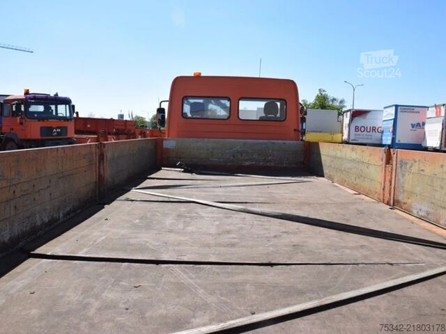 Plateau de chargement Mercedes-Benz Atego 818 Flatbed