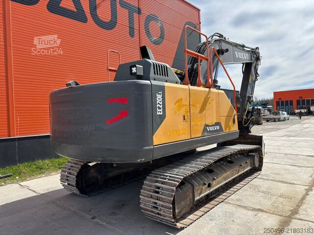 Excavator pe șenile Volvo EC 220 EL TILT / CENTRAL LUBRICATION / AC