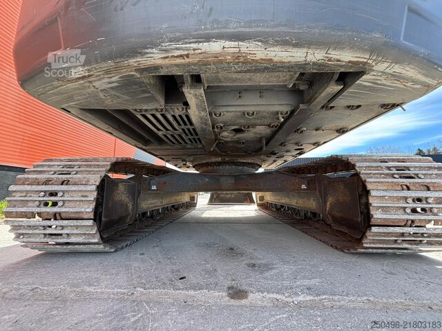 Excavator pe șenile Volvo EC 220 EL TILT / CENTRAL LUBRICATION / AC