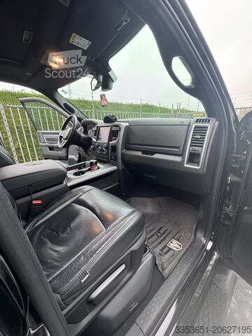 Felszedni Ram 1500 5.7/Classic Warlock