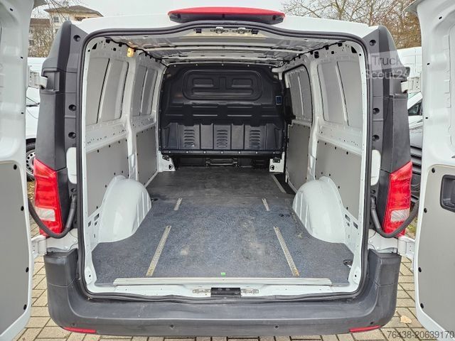 Dobozos furgon MERCEDES-BENZ Vito eVito 112 LANG|60 kWh|120 km/h|SCHECKHEFT