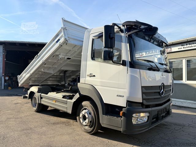 Driezijdige kipper bestelwagen MERCEDES-BENZ Atego 818 K Kipper-Meiller3-Seiten/2XAHK/1600km