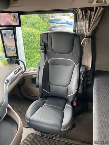 Standardni traktor DAF XG 530 FT Vollluft Leder Kamera SpurH