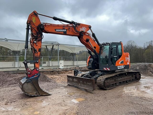 Vikšrinis ekskavatorius Doosan DX235LCR-5