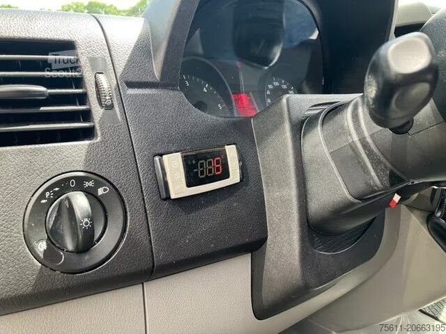 Šaldytuvo kėbulo furgonas VW CRAFTER 35 KÜHLFAHRZEUG 1° AUSTAUSCHMOTOR 2023!