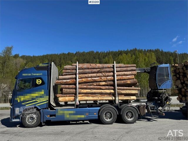 Превозвач на дървен материал Volvo FH750 Timber Truck