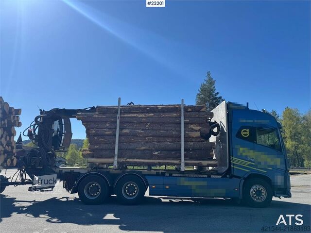 Превозвач на дървен материал Volvo FH750 Timber Truck