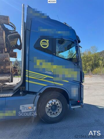 Превозвач на дървен материал Volvo FH750 Timber Truck